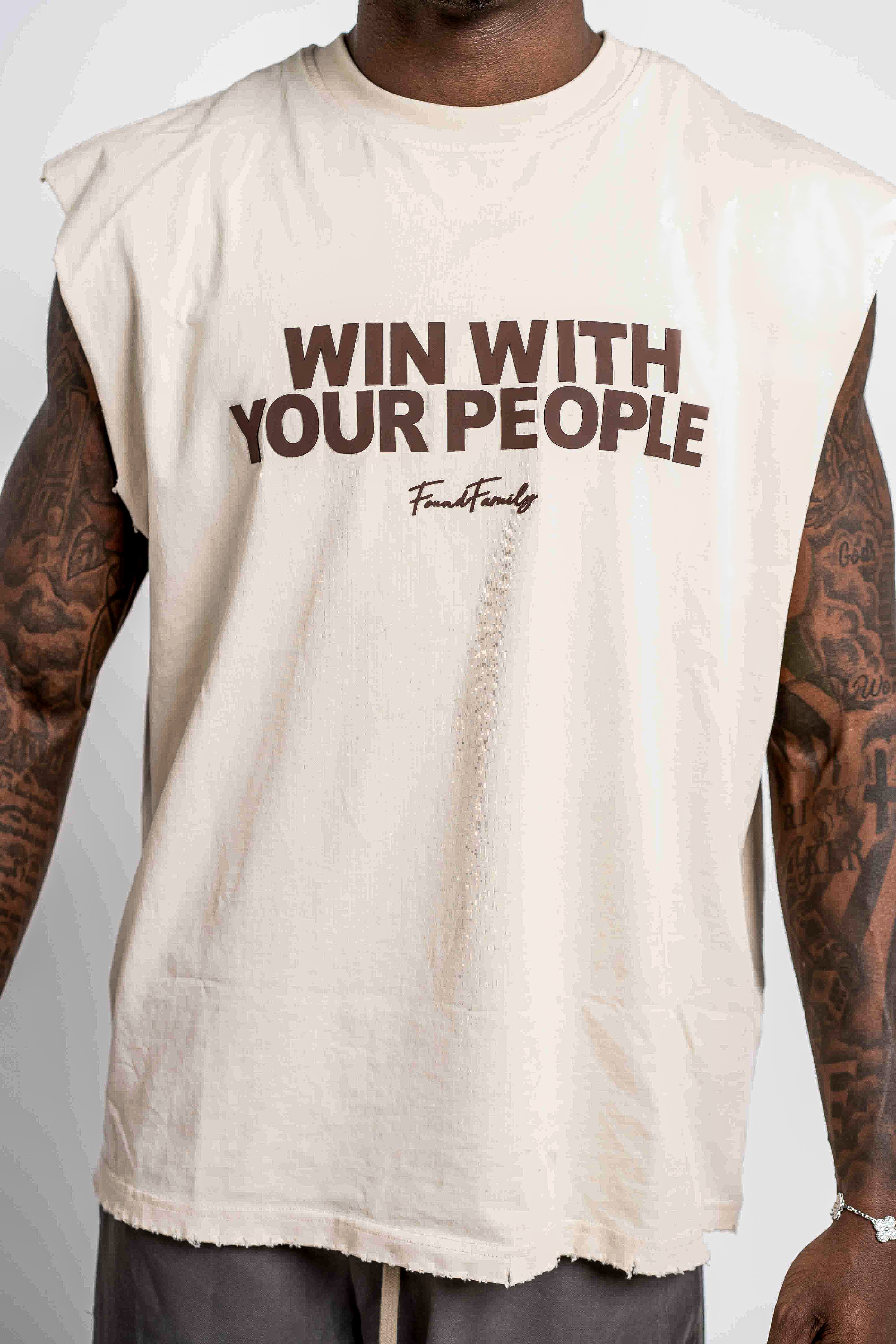 WWYP SLEEVLESS TEE (CREAM)