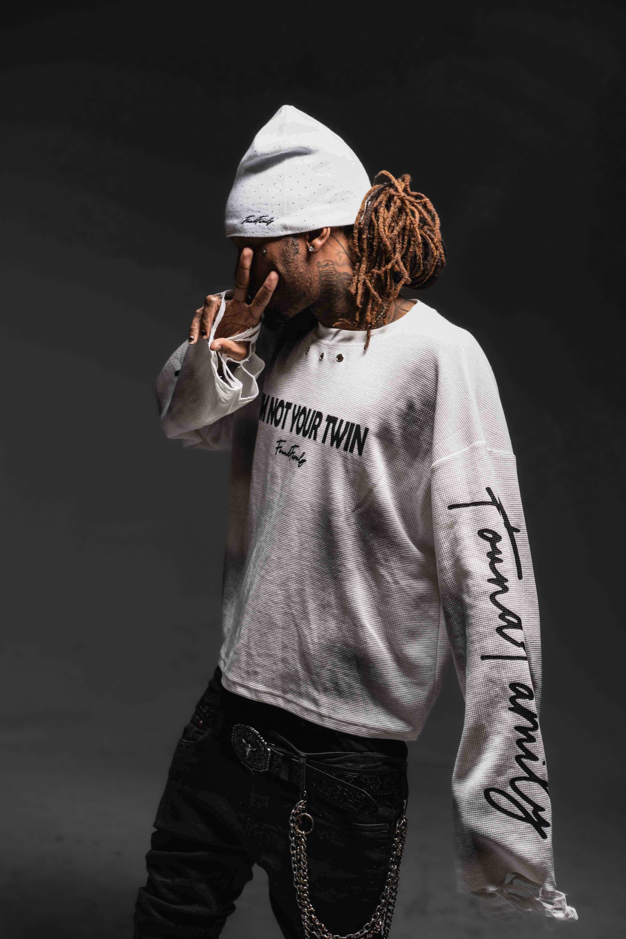 “Glacier” Skully