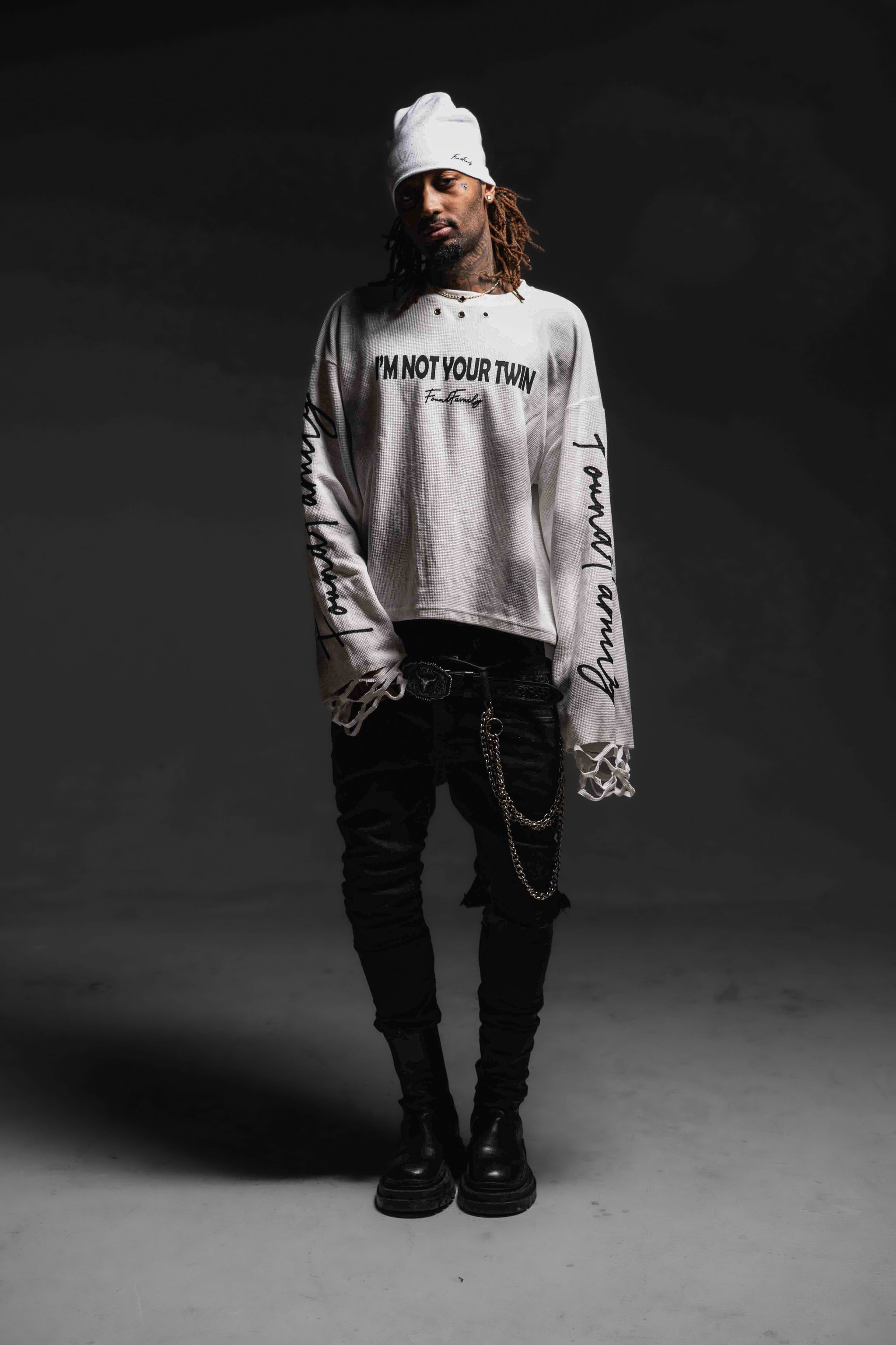 “Glacier” Skully