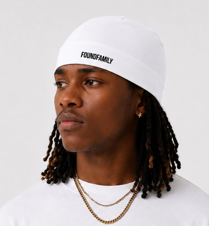 🎁 “FF” White Skully (100% off)